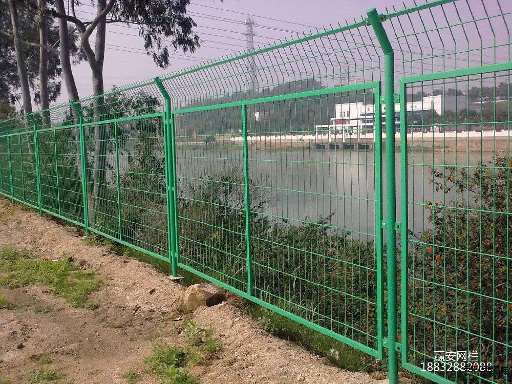 1674518763580635.jpg 圍欄護(hù)欄廠家