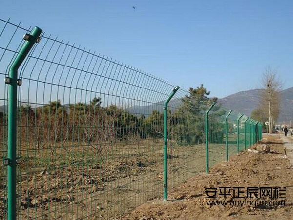 圍網(wǎng)護(hù)欄多少錢一米,圍墻網(wǎng)護(hù)欄的價格