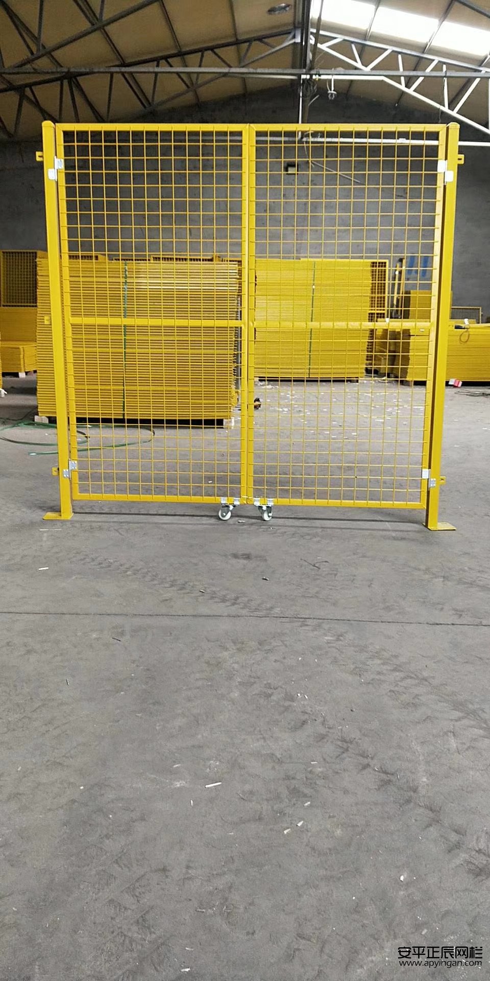 工廠隔離網(wǎng)效果圖