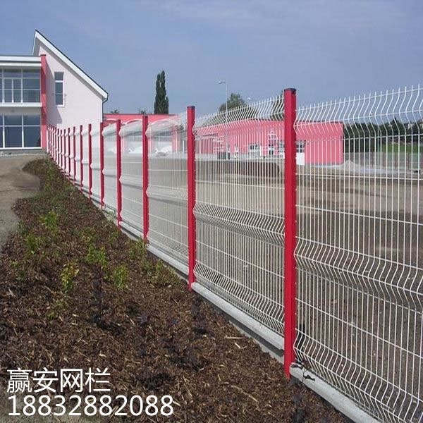 折彎護(hù)欄網(wǎng)