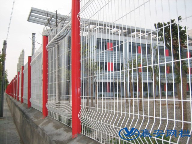 鋼絲圍欄網(wǎng)