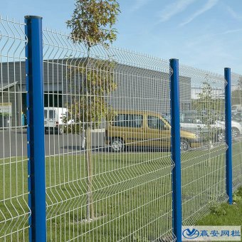 http://kjogyly.com.cn廠區(qū)隔離網(wǎng)