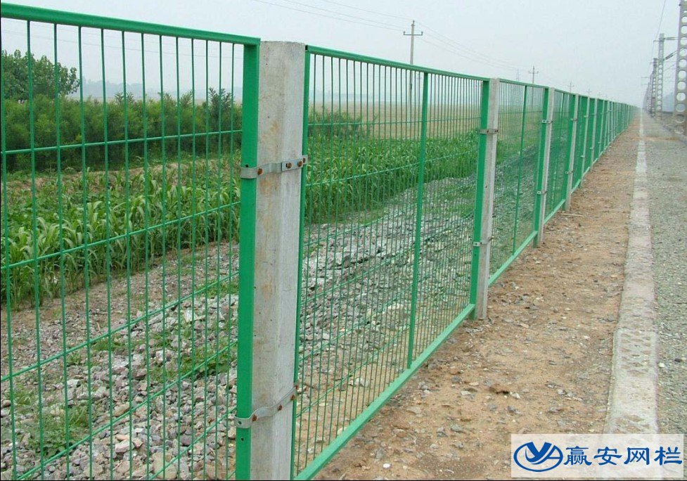 鐵路框架護(hù)欄網(wǎng)