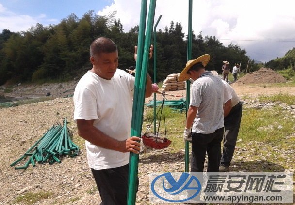 護欄網(wǎng)施工