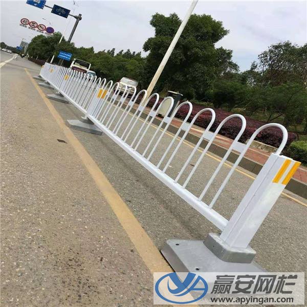 京式交通護(hù)欄 京式交通護(hù)欄