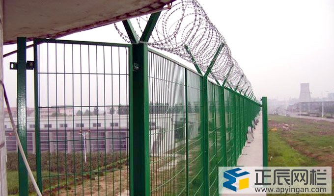 護(hù)欄網(wǎng)圖片