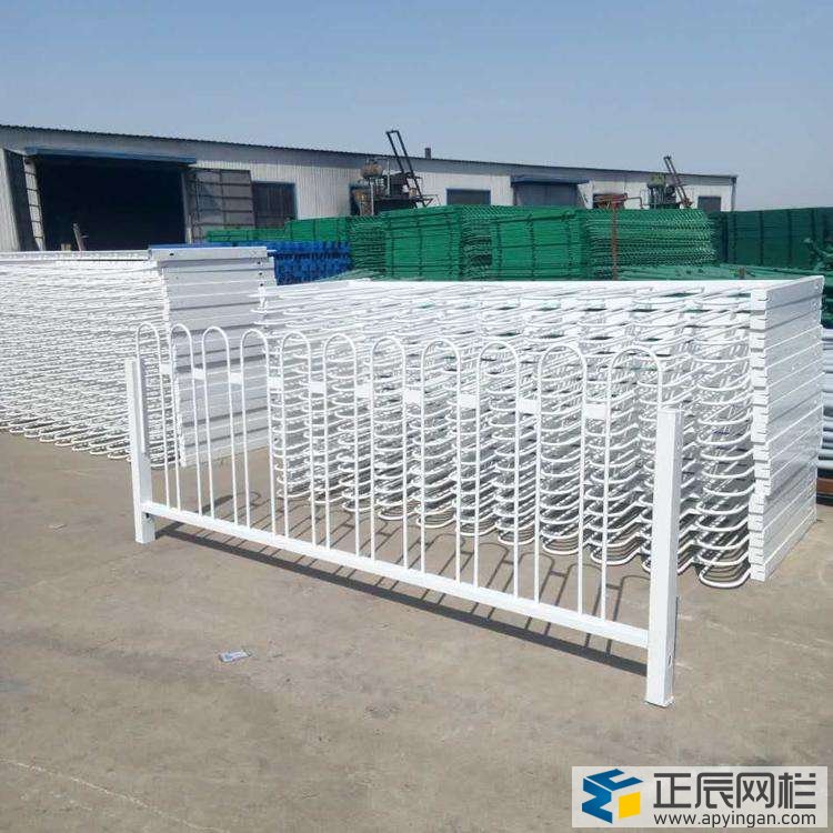 護(hù)欄網(wǎng)圖片