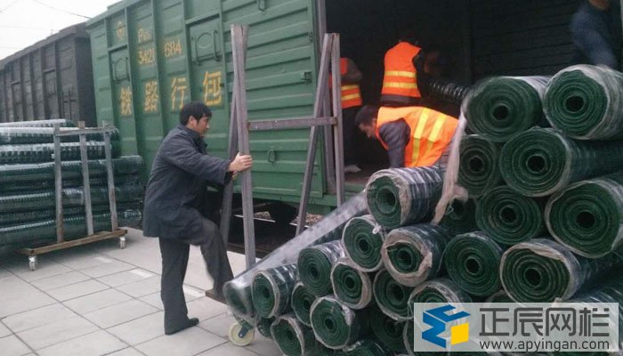 養(yǎng)殖場圍欄網(wǎng)廠家