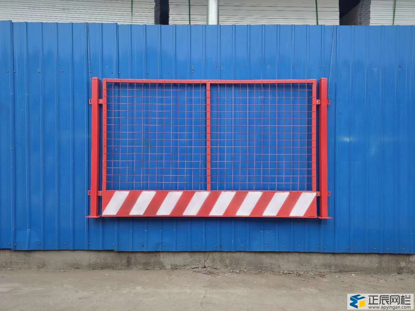 施工場所護(hù)欄圖223