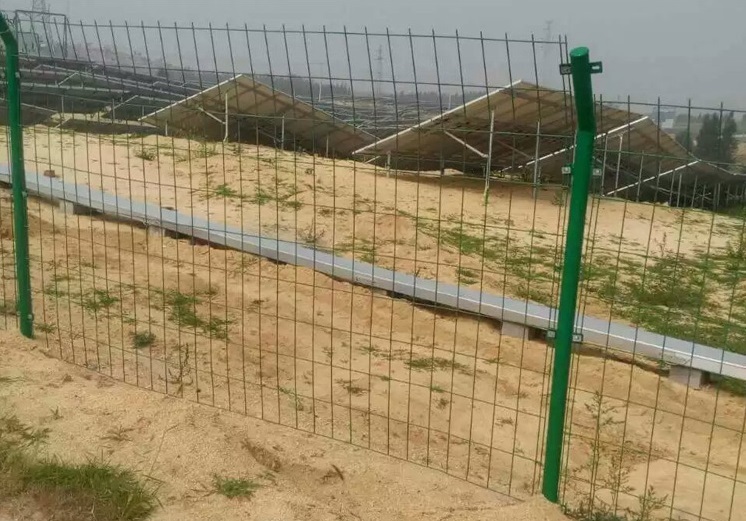 護(hù)欄網(wǎng)價(jià)格一米多少錢