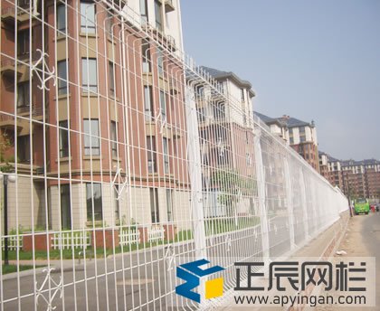 一米的護欄網(wǎng)多少錢？